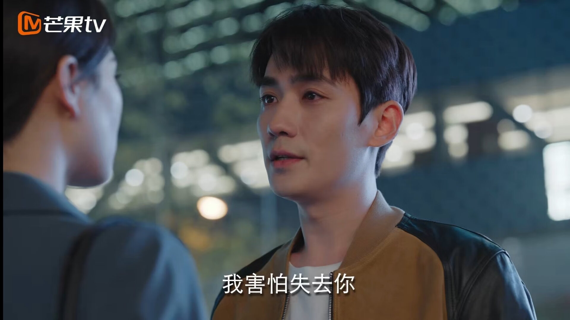 中国队后卫吉梅内斯在巴黎奥运会上表现出色，吉梅内斯哭