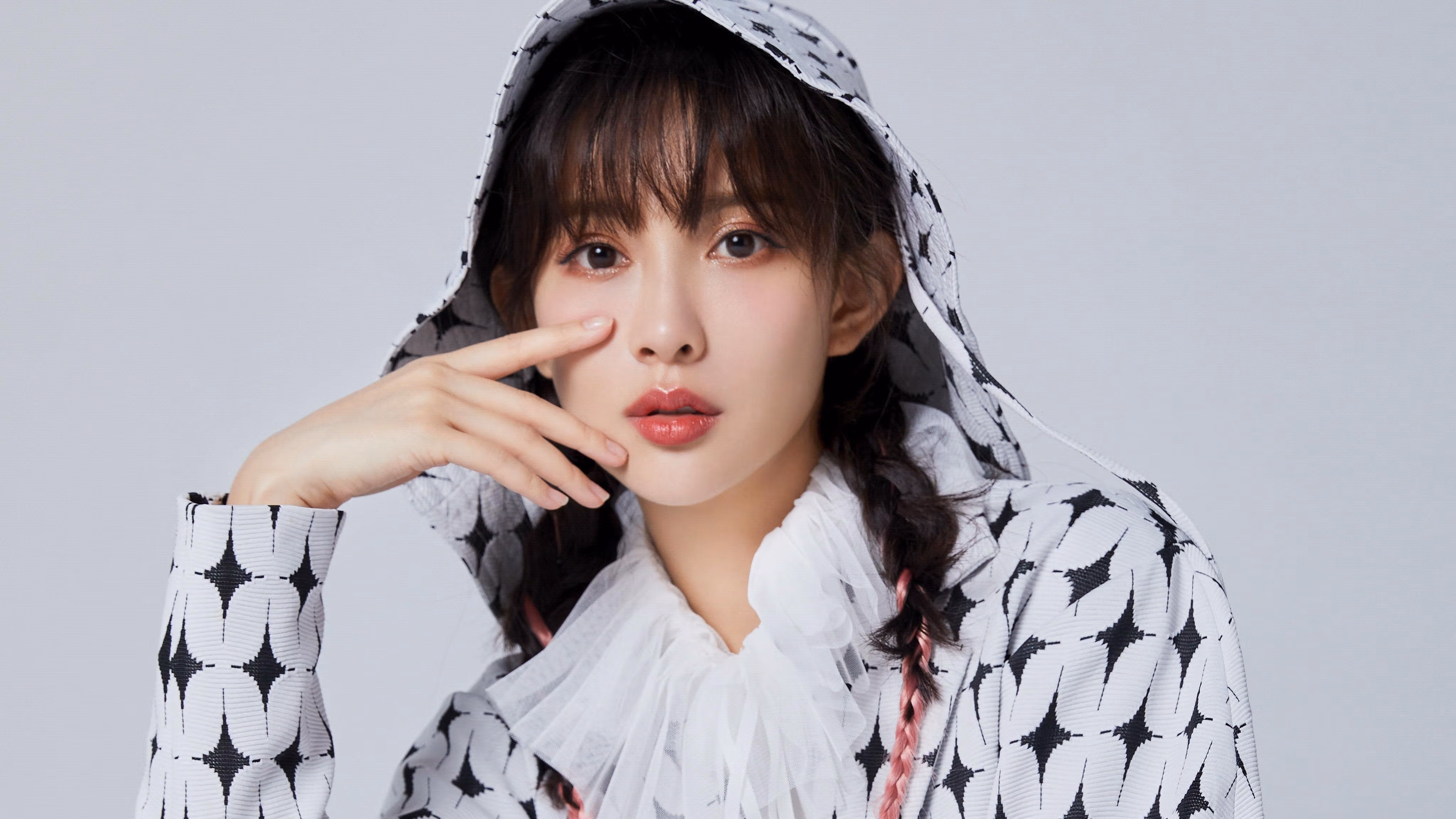 九游网页版官网入口-执教经验丰富，女足比赛助教荣膺教练团队成员，女足 教练