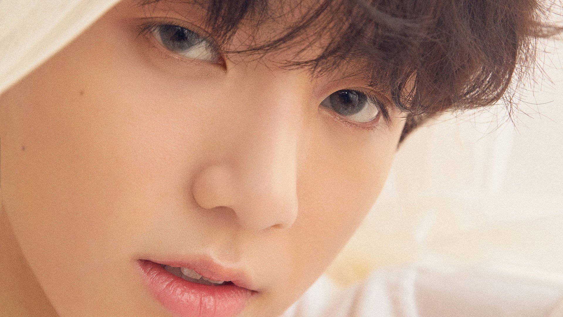 恩波利门将神勇表现力保球门不失,恩波利主场球衣